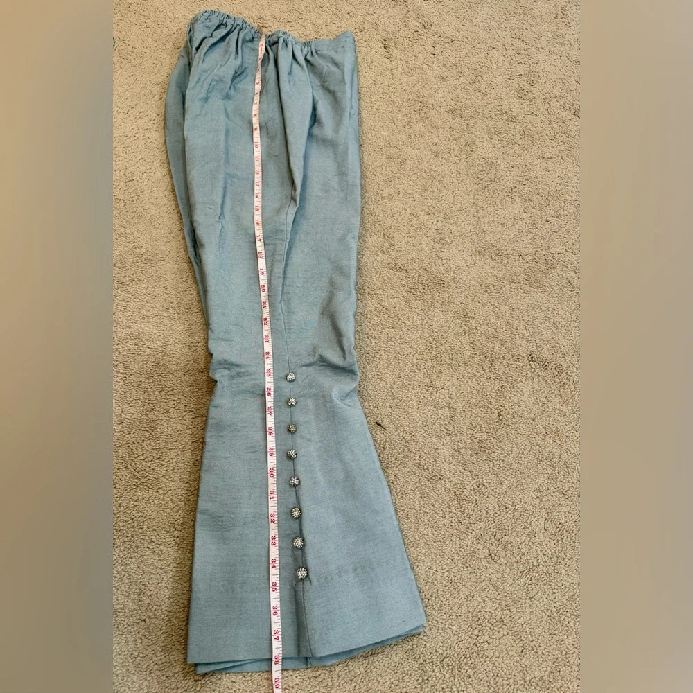 Fatima khan EMBROIDERED SILVER GREY shalwar kameez - Picture 11 of 13